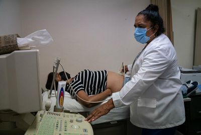 El aborto es un servicio básico de salud en la Ciudad de México. Sus clínicas están disponibles para las estadounidenses.