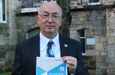 Scottish Tory council chief quits as conduct allegations 'distract' from work