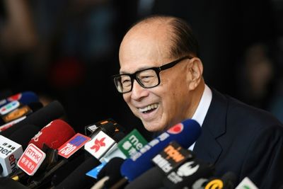 Hong Kong billionaire Li Ka-shing's firm to sell stake in fintech upstart