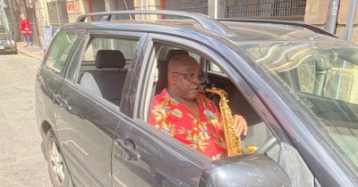 The quirky moment man held an impromptu Northern Quarter concert from his parked car