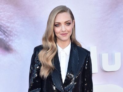 Amanda Seyfried admits she’s a fan of The Bachelor franchise: ‘I’m writing my thesis right now’