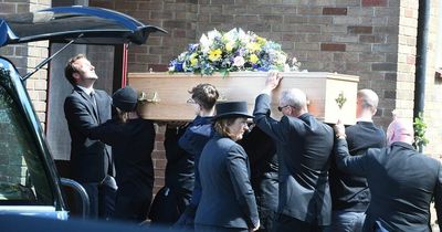 Bez leads music stars at Happy Mondays' guitarist Paul Ryder's funeral