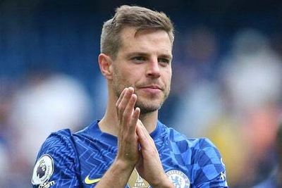 Chelsea hand Cesar Azpilicueta new two-year contract and pay rise to ward off Barcelona transfer interest