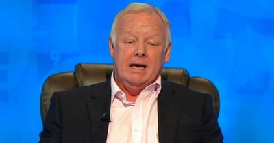 Countdown switch up due to Covid sees Les Dennis make his debut with ex Corrie co-star