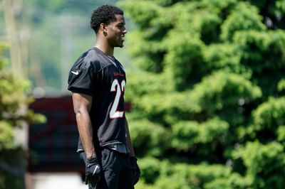 Watch: Bengals rookie Dax Hill covering Ja’Marr Chase in practice