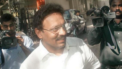 Mumbai: ED submits chargesheet against Avinash Bhosale and Sanjay Chhabriaa in Yes Bank case