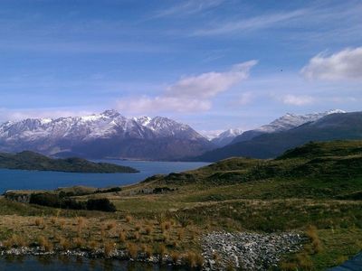 NZ rescuers can't reach plane crash site
