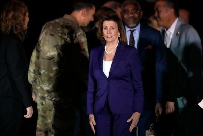 Japan PM meets Pelosi, calls China drills 'grave problem'