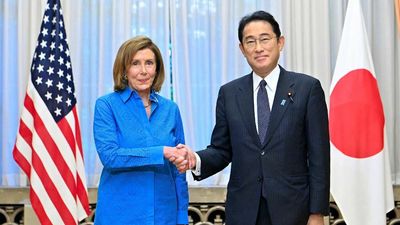 Pelosi says China "will not isolate Taiwan" as drills ramp up near island