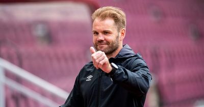 Robbie Neilson plotting Hearts 'champagne' reunion with Hibs boss Lee Johnson as he provides derby injury update