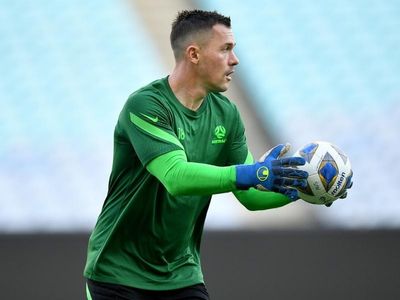 Socceroos keeper Vukovic in ALM return