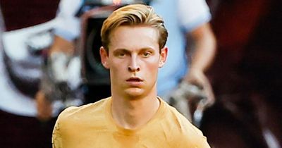 Manchester United frustrated by delay to Frenkie de Jong transfer amid Barcelona financial issues