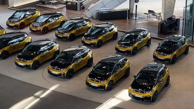 BMW Honors Final i3 Models With A Special Ceremony And Gold Paint