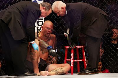 Anthony Smith says UFC 277 leg break not from Magomed Ankalaev’s kick: ‘It’s just f*cking sh*t luck’