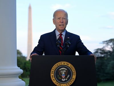 What Biden's low approval ratings and high-profile wins could mean for the midterms