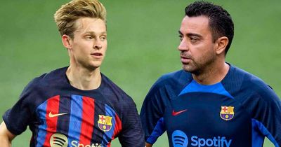 Frenkie de Jong's Barcelona stance contradicted by agents amid Man Utd transfer saga