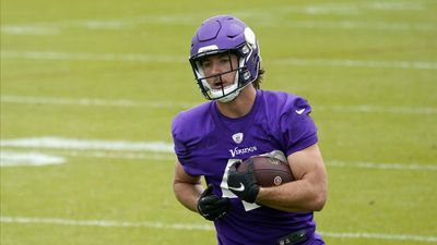 Kirk Cousins sees ‘high ceiling’ in one Vikings backup tight end