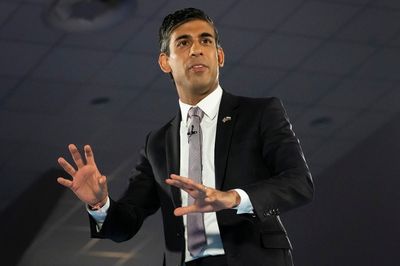 Rishi Sunak ‘did not take a holiday as chancellor’ as PM accused of going awol during economic crisis