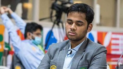 Chess Olympiad: Arjun Erigaisi, SL Narayanan shine in India 1 win