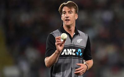 New Zealand beats the Netherlands by 16 runs in 1st T20