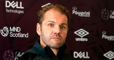 Robbie Neilson issues Hearts transfer update as signing decision to be made 'over the weekend'