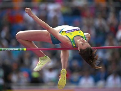 Injured Olyslagers out of high jump final