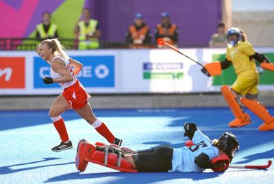 England beat New Zealand on penalties to reach final as Maddie Hinch stars
