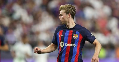 La Liga tell Barcelona they must sell Frenkie de Jong and more Manchester United transfer rumours