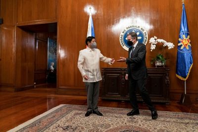 Blinken hails 'strong' US-Philippine alliance in talks with Marcos