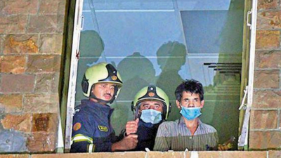 Fire at Wadia hospital in Mumbai as doctors 'operate on kid'; crisis averted