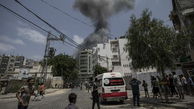 Israel pounds Gaza with air strikes, arrests militant suspects in West Bank