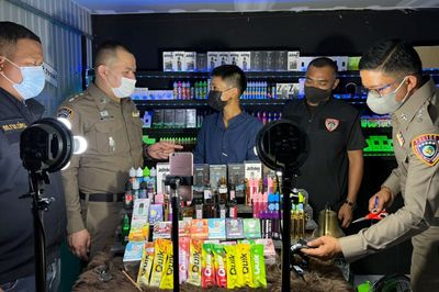 Streamer arrested, e-cigarettes seized in Songkhla