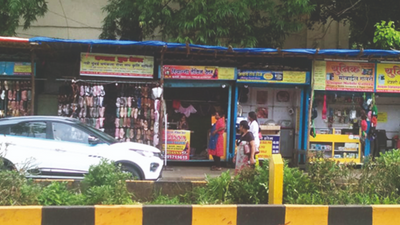 Navi Mumbai: 8 hawker stalls run on 4 power meter connections in Nerul