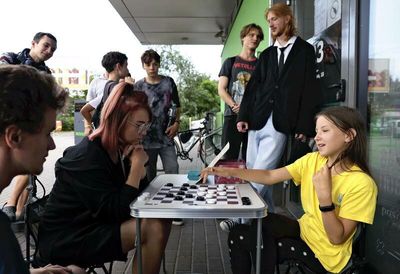 11-year-old checkers champion raises money for Ukrainian soldiers