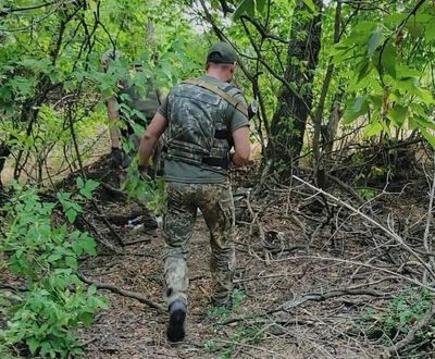 In the 'gray zone' outside Kherson, Ukraine's soldiers pay a terrible price