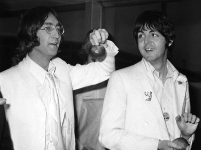 John Lennon’s angry letter to ‘my obsessive old pal’ Paul McCartney after Beatles split goes up for auction