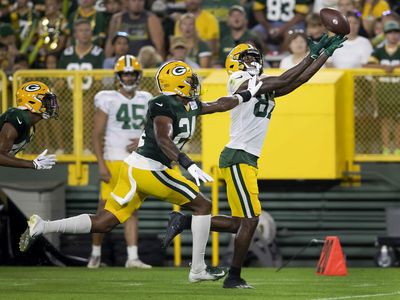 Packers rookie Romeo Doubs makes another ‘wow’ play at Family Night