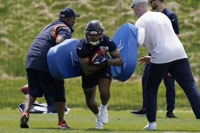 WATCH: Bears rookie Trestan Ebner flashes speed in long run at training camp