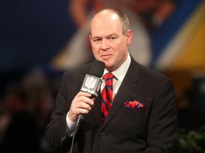 Rich Eisen savagely trolled Ohio State fans at the NFL’s Hall of Fame dinner and Michigan fans loved it