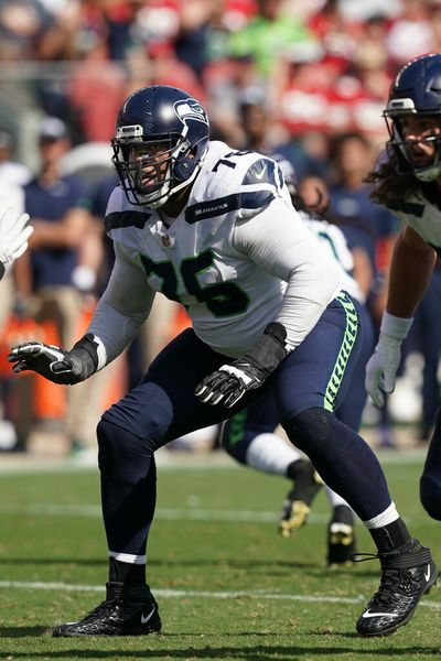 Free-agent OT Duane Brown visiting Jets, attending scrimmage