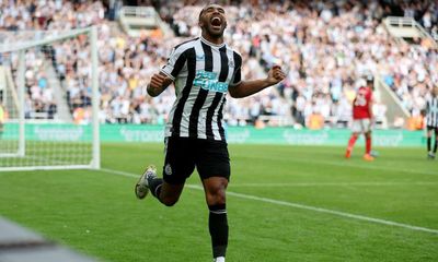 Schär and Wilson strike to give Newcastle winning start against Forest