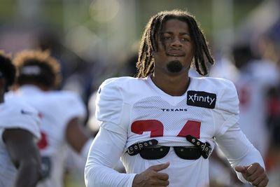 Texans coach Lovie Smith says Derek Stingley ‘right on schedule,’ but iffy for Saints