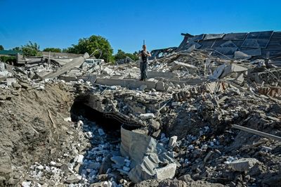 Zelensky condemns Russian 'terror' after damage to nuclear plant