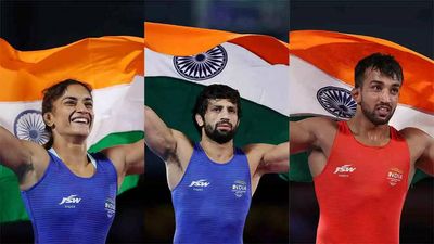 CWG 2022: Golden hat-trick for Vinesh Phogat; Ravi Dahiya, Naveen Sihag prove too strong for field in wrestling gold rush
