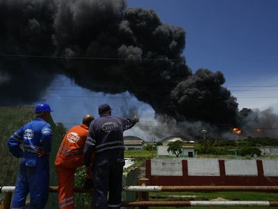 17 missing, 121 hurt, 1 dead in fire at Cuban oil facility