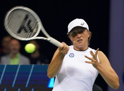 Swiatek returns to WTA hardcourts at Toronto