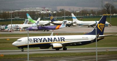Kids on Ryanair flight left 'crying' after man sneaks on without ticket