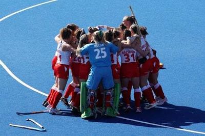 Commonwealth Games: England women stun Australia to win first ever hockey gold