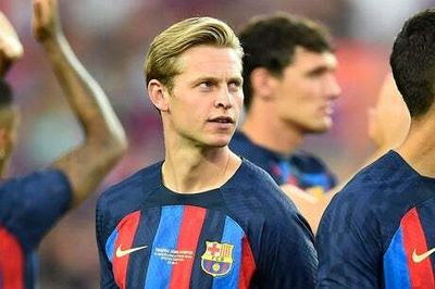 Chelsea target Frenkie de Jong set to stay at Barcelona as Joan Laporta insists: ‘We want him to stay’