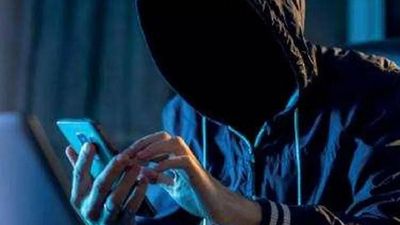 Mumbai: Advocate duped of Rs 1 lakh by man posing as delivery boy